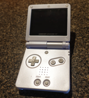 Game Boy Advance SP (Backlit)
